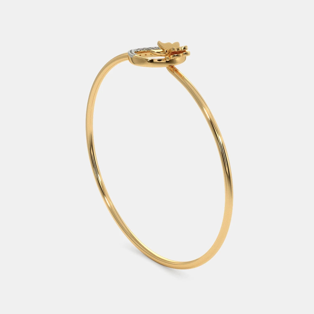 The Evelyn Toggle Bangle