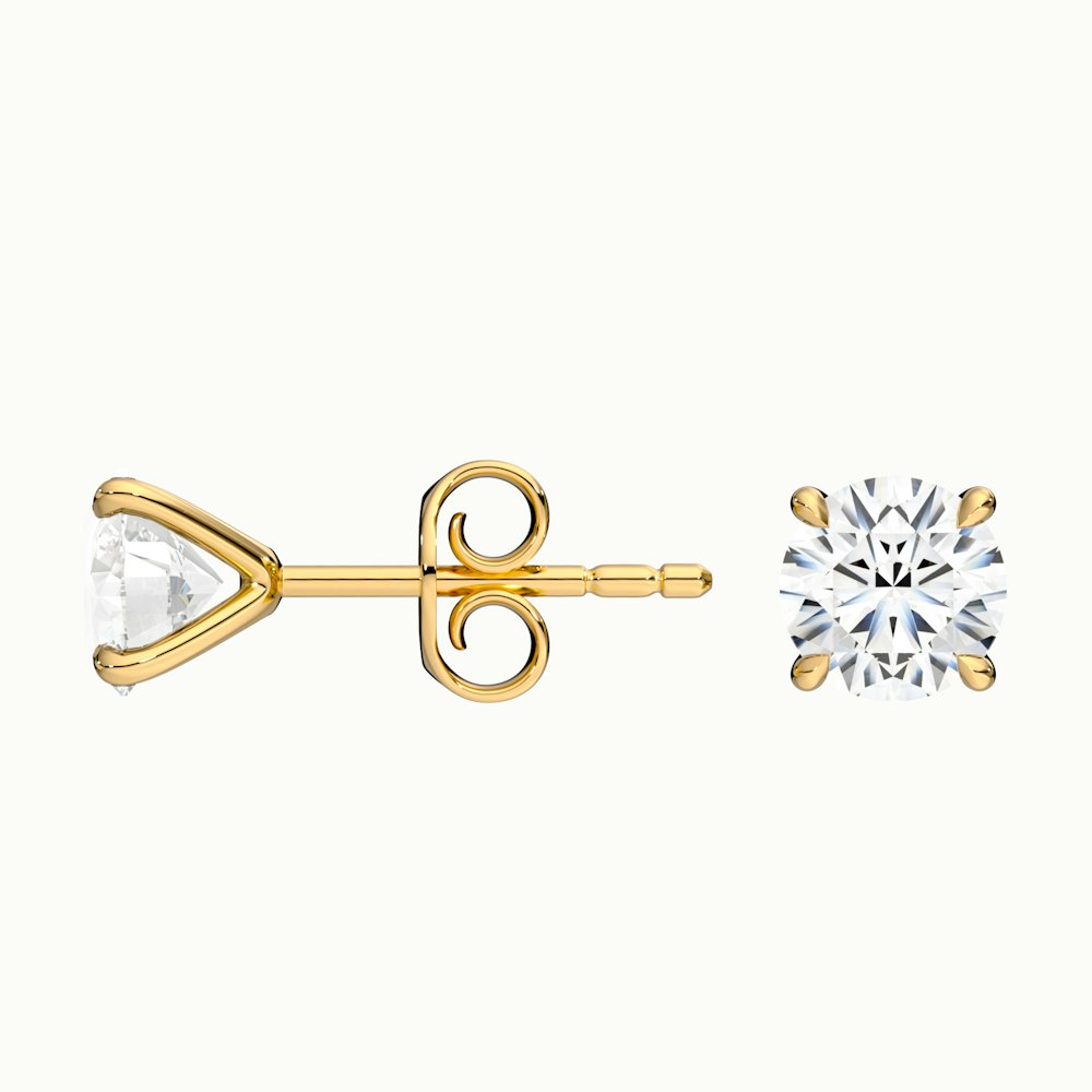 Round 2.00 tcw 4 Claw Diamond Earrings