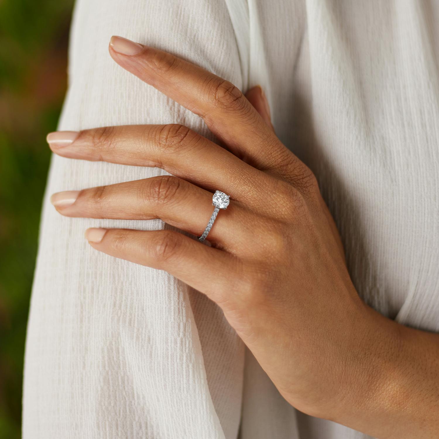 Round Badrot Scallop Engagement Ring.