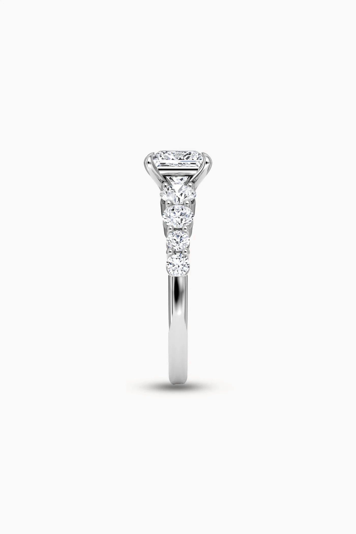 CIELO PRINCESS SOLITAIRE PAVÉ RING